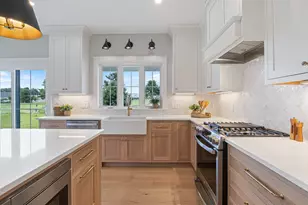 10 Magnolia Dr, Old Orchard Beach, ME 04064 - Photo 15