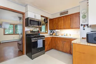 21 Meadow Way, Cape Elizabeth, ME 04107 - Photo 7