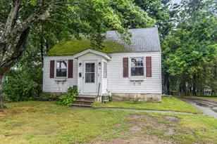 21 Meadow Way, Cape Elizabeth, ME 04107 - Photo 1