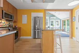 118 Rowe Ave, Portland, ME 04102 - Photo 11
