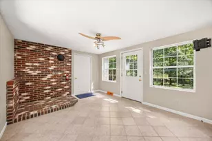 11 Bruce Ln, Berwick, ME 03901 - Photo 3