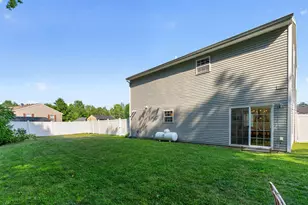 124 Briarwood Dr, Bangor, ME 04401 - Photo 45
