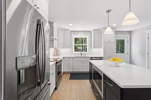 10 Creekside Ct, Kennebunk, ME 04043 - Photo 7