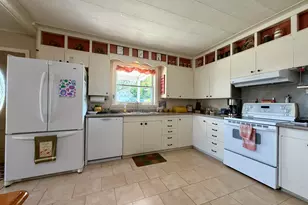 193 7th Ave, Madawaska, ME 04756 - Photo 29