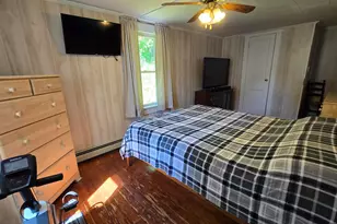 724 Grove Ave, Rumford, ME 04276 - Photo 7