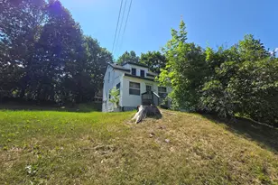 724 Grove Ave, Rumford, ME 04276 - Photo 21