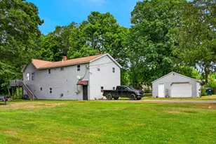 32 Maple St, Vassalboro, ME 04989 - Photo 1