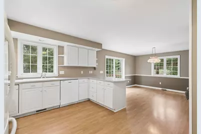 27 Hickory Drive, Brunswick, ME 04011 - Photo 11