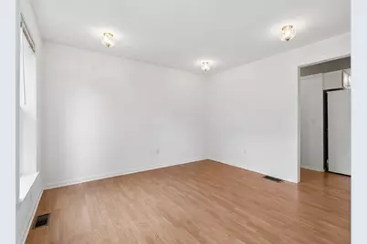 27 Hickory Drive, Brunswick, ME 04011 - Photo 9