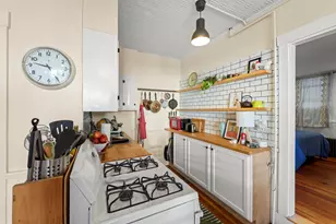 31 Crescent St, Biddeford, ME 04005 - Photo 17