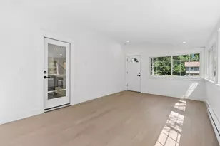 30 Mallett Dr, Topsham, ME 04086 - Photo 33