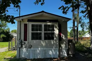 12 Short St, Skowhegan, ME 04976 - Photo 3