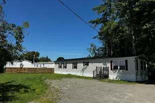 12 Short St, Skowhegan, ME 04976 - Photo 5