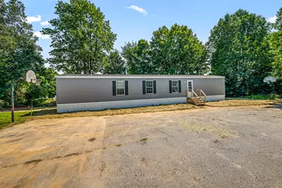 22 Russell Street, Phillips, ME 04966 - Photo 3