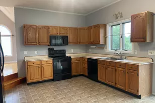 332 Palmer Ave, Portland, ME 04103 - Photo 5