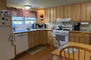 8 Sandalwood Cir, Kittery, ME 03904 - Photo 7