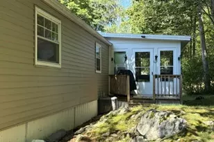 8 Sandalwood Cir, Kittery, ME 03904 - Photo 17