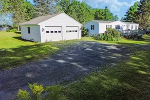 41 Milkweed Ln, Sidney, ME 04330 - Photo 5