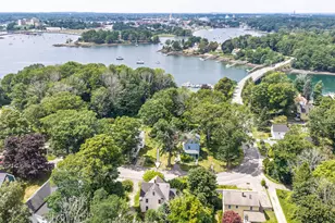 19 Pepperrell Rd, Kittery, ME 03905 - Photo 3