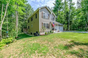 18 Arlington Ct, Gray, ME 04039 - Photo 3