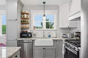 518 Upper St, Turner, ME 04282 - Photo 9