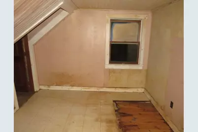 24 S Hillside Street, Roxbury, ME 04275 - Photo 17