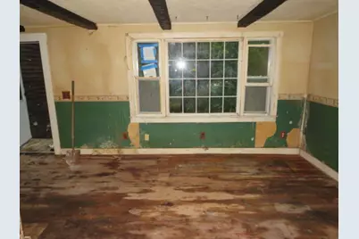 24 S Hillside Street, Roxbury, ME 04275 - Photo 7