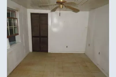 24 S Hillside Street, Roxbury, ME 04275 - Photo 15