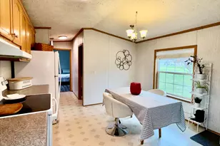 45 Church St, East Millinocket, ME 04430 - Photo 9