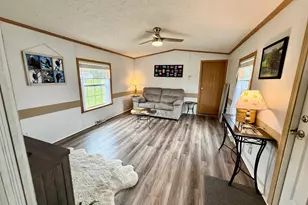 45 Church St, East Millinocket, ME 04430 - Photo 5