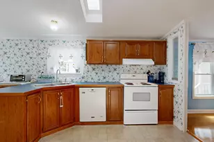 3 Meadow Dr, Turner, ME 04282 - Photo 11