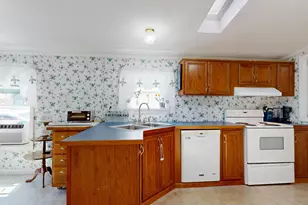3 Meadow Dr, Turner, ME 04282 - Photo 7