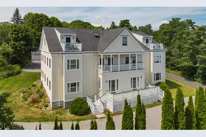 220 Camden Street #4, Rockland, ME 04841 - Photo 3