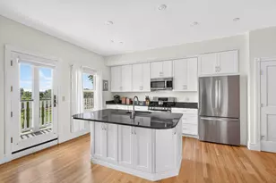 220 Camden St, Rockland, ME 04841 - Photo 7