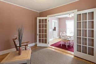514 Pine St, Rumford, ME 04276 - Photo 9