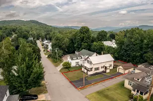 514 Pine St, Rumford, ME 04276 - Photo 25