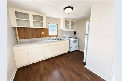 715 College Avenue #7, Old Town, ME 04468 - Photo 3