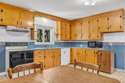 19 Spring Street, Yarmouth, ME 04096 - Photo 27