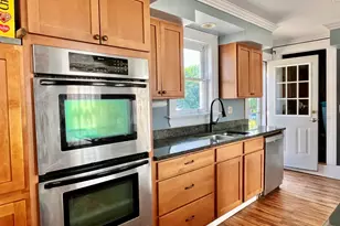 127 Atlantic Hwy, Nobleboro, ME 04555 - Photo 5