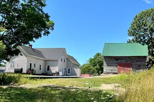 127 Atlantic Hwy, Nobleboro, ME 04555 - Photo 1