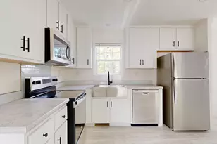 43 Marshwood Dr, Eliot, ME 03903 - Photo 11