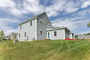 35 Windswept Dr, Gorham, ME 04038 - Photo 5