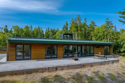 40 Point Road, Brooksville, ME 04642 - Photo 3