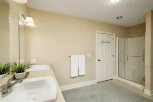 100 Shepard's Cove Rd, Kittery, ME 03904 - Photo 21
