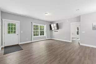 31 Pine Ridge Rd, Sabattus, ME 04280 - Photo 5