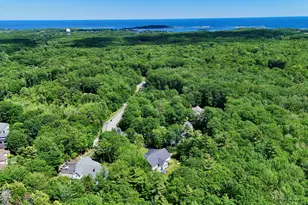 22 Squier Ln, Kennebunkport, ME 04046 - Photo 3