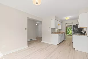 19 Stratton Rd, Scarborough, ME 04074 - Photo 7