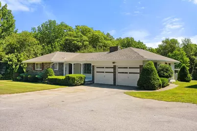 240 W Main Street, Searsport, ME 04974 - Photo 3