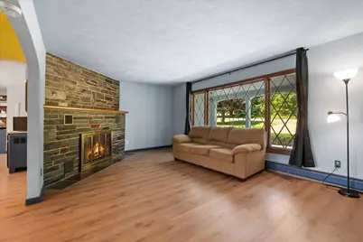 240 W Main Street, Searsport, ME 04974 - Photo 11