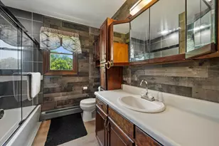 240 W Main St, Searsport, ME 04974 - Photo 15